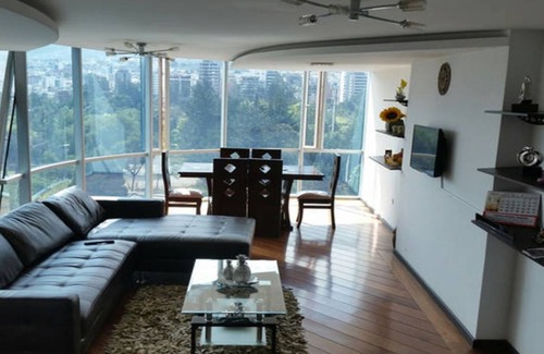 La Carolina Apartamento | * TODO EN UNO * 3BD * MODERNO * LUJO * WIFI *