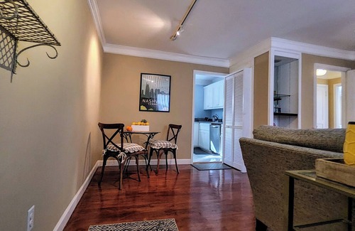 West End Condominio | West End Condo actualizado, Nashville
