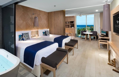 Akumal Complejo | Premium Junior Suite at Grand Sirenis Riviera Maya Resort & Spa