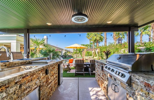 Madison Estates Villa | All Inclusive - Villa Calliandra - Luxury Desert Escape