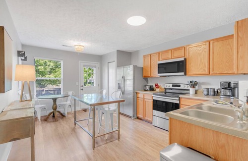 Thompson's Station Apartamento | Single-Level Comfort | Clean, Quiet, Great Beds