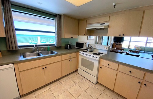Madeira Beach Condominio | All Seasons Vacation Resort by Liberte'