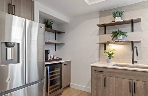 Kierland Apartamento | Spacious Top Floor View: Golf, Shop, Dine》Walkable