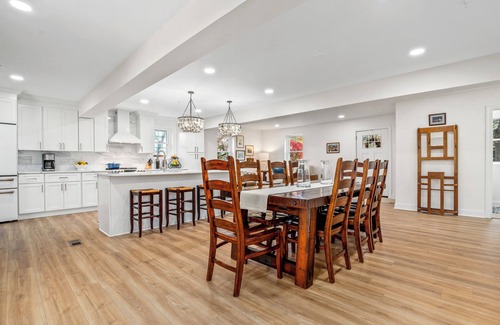 Wardour Casa | New! All Star Annapolis Retreat - Walk to Stadium