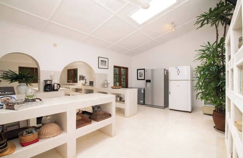 Malindi Villa | Allamanda Bougainvillea Suite by YourHost, Malindi