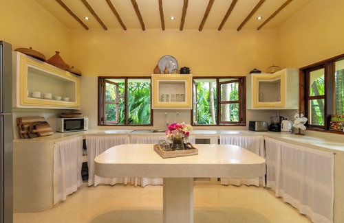Malindi Villa | Allamanda Oleander Suite by YourHost
