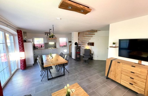 Warin Casa | Alleenhuus - Hochwertiges und Luxuriöses Ferienhaus Direkt am Wariner See