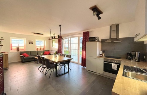Warin Casa | Alleenhuus - Hochwertiges und Luxuriöses Ferienhaus Direkt am Wariner See