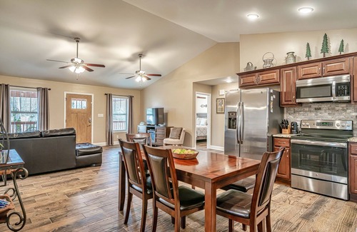 Maryville Casa | Allegheny Falls Mountain Escape-Maryville TN