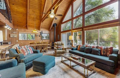 Groveland Casa | Allen Edgewater Retreat