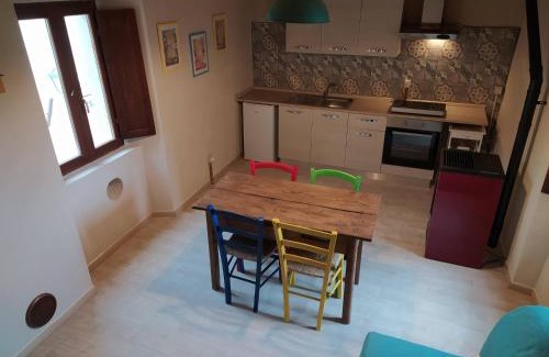 Tione degli Abruzzi Apartamento | Alloggio Agrituristico Abruzzomio - Casa Lupo