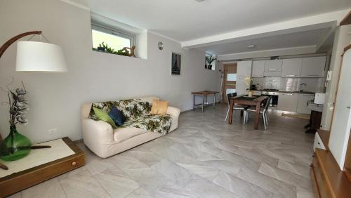 Pont-Saint-Martin Apartamento | Alloggio Lù casa vacanze