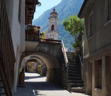 Dorsino Apartamento | Alloggio Turistico LA VECIA DEL BORGO
