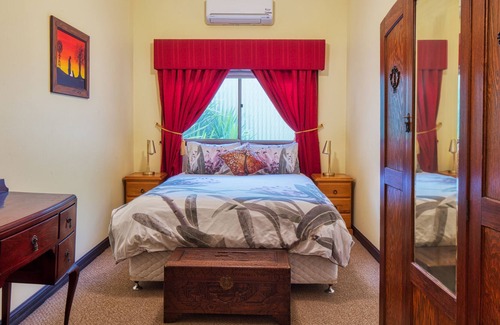 Piccadilly Casa | Allora House Kalgoorlie