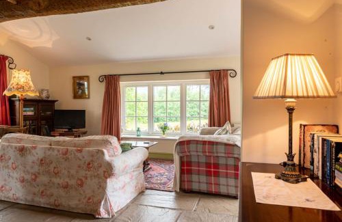 Pwllgloyw Casa | Alltybrain Farm Cottages and Farmhouse B&B