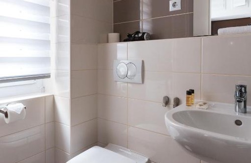 Corvin negyed Apartamento | Alluring Athmosphere State of the Art Style