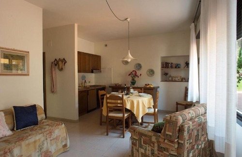 San Donato in Poggio Casa | Alluring Holiday Home in San Donato in Poggio with Swimming Pool