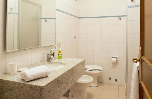 San Donato in Poggio Casa | Alluring Holiday Home in San Donato in Poggio with Swimming Pool