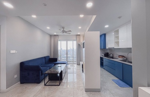 District 7 Apartamento | Alm's 3 BedRoom Apartment at Sunrise City District 7