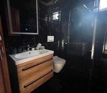 Vrdnik Apartamento | Alma Mons