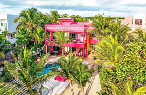 Akumal Villa | Jade Bay jewel, elegant beachfront villa with a heated pool!