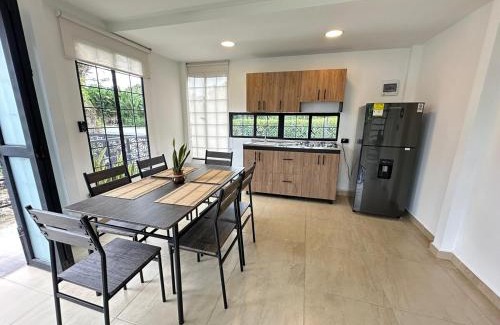 Armenia Apartamento | Almendros 1- Apartamento rural con aire acondicionado