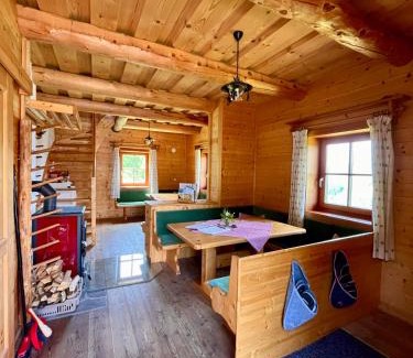 Rennweg am Katschberg Casa | Almhütte auf der Laußnitz Alm - Auszeit in schöner Bergidylle auf 1836m