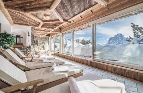 Santa Cristina Val Gardena Hotel | Almhotel Col Raiser