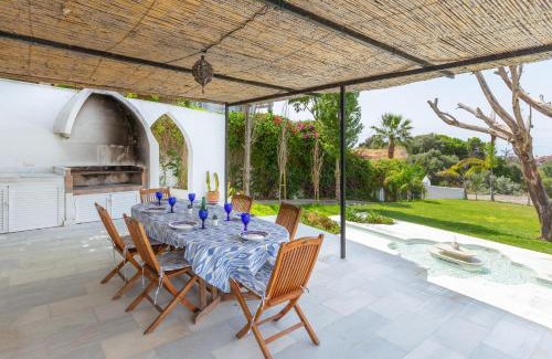 New Golden Mile Casa | Almijan Alegria