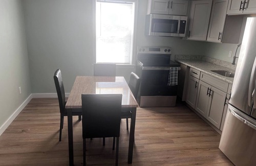 Mount Pleasant Apartamento | Almira Properties Unit 3