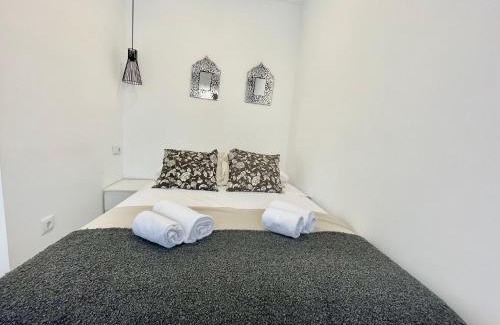 Valdeolleros Apartamento | Almogavares Suite