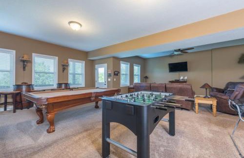 Black Mountain Casa | Almost Bearadise Brand New 5 Bedroom Home with Views