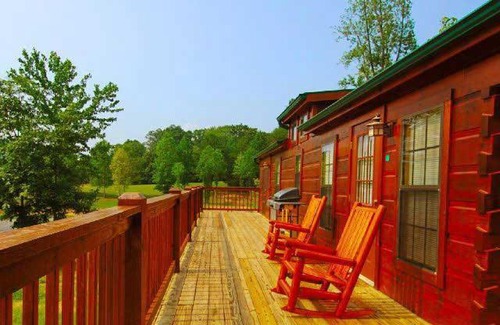 Wears Valley Casa | Almost Camping Too Cabin