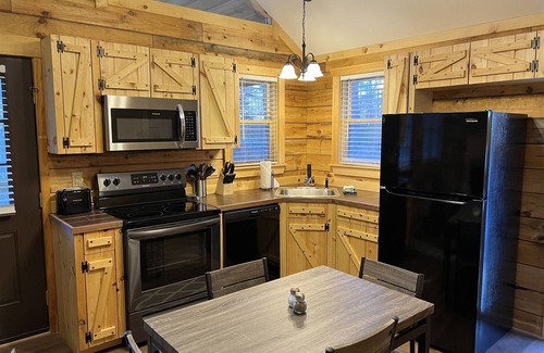 Stanardsville Cabina | Almost Heaven Mountain Cabin