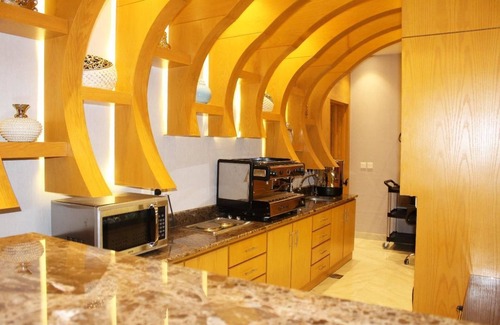Al Shifa Hotel | AlMuhaidb Residence Abha