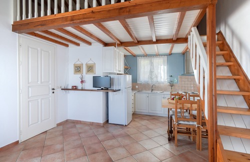 Steni Vala Casa | ALOE II - Casas de flores (Casas Christou) en la isla de Alonissos