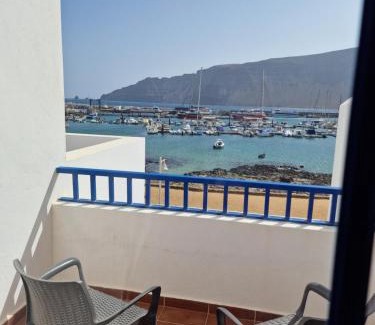 Caleta de Sebo Apartamento | Aloe Vera Beach, Dúplex 1ª Línea de Mar