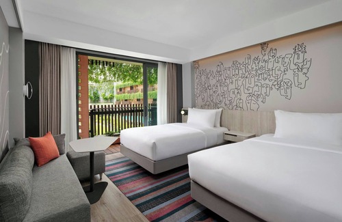 Downtown Kuta Hotel | Aloft Bali Kuta at Beachwalk