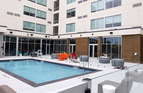 Coppell Hotel | Aloft Dallas DFW Airport Grapevine