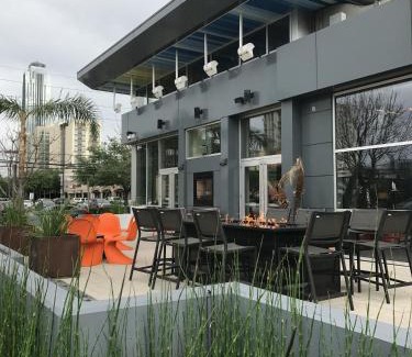 Houston Hotel | Aloft Houston by the Galleria