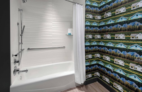 Conroe Hotel | Aloft Houston Shenandoah