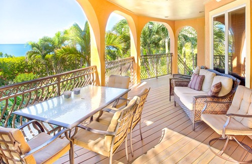 Captiva Casa | Aloha Baby