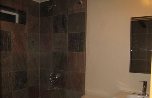 Opal Cliffs Cabaña | Aloha Beach Cottage - Moderno, tranquilo y acogedor