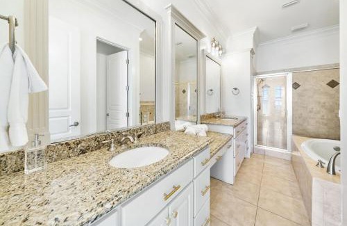 Miramar Beach Casa | Aloha Beaches 20 steps from Beach Private Pool