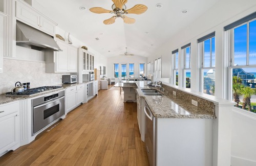Miramar Beach Casa | Aloha Beaches! just steps to the Beach! Private Pool Elevator New Remodel