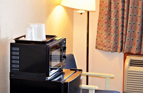 McAllen Hotel | Aloha Inn