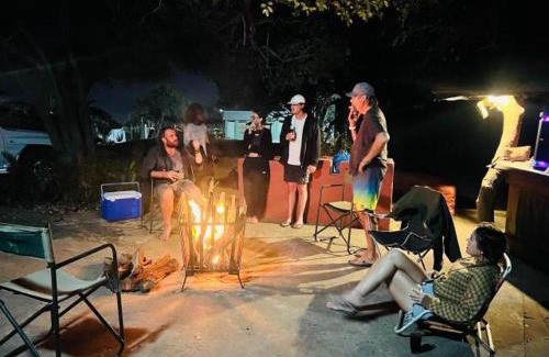 Lopes Otro | Aloha Moz Camp Site