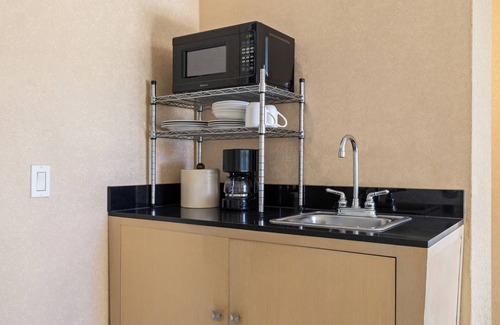 Waikiki Condominio | Aloha Surf Waikiki: Pool & Beach Access