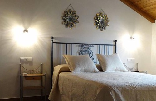 Alcala de los Gazules Cabaña | Alojamiento Rural El Lario para 5 personas (piscina a compartir)