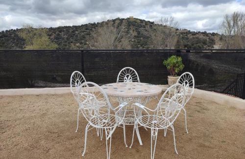 San Martin de Montalban Casa | Alojamiento Turístico La Cantuérgana